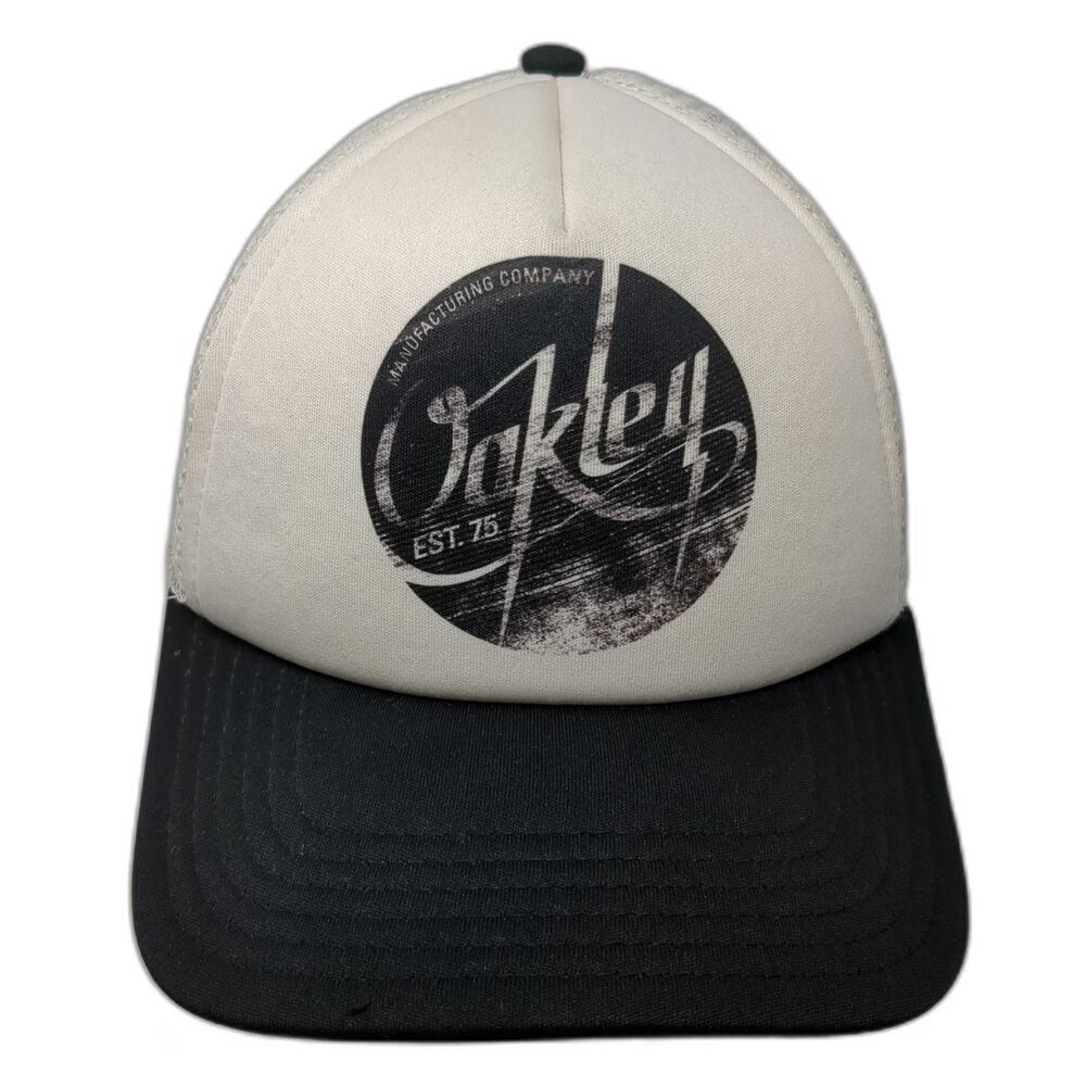 Oakley Trucker Hat White Black One Size Mesh Back Snapback Logo Graphic Hat